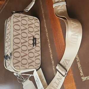 NWT ❗️ Valentino Orlandi light taupe vovo crossbody bag double zip fancy camera